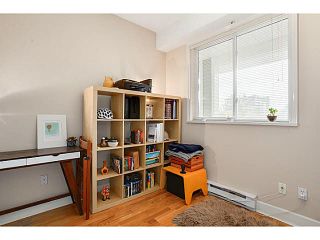 Photo 8: 403 2588 ALDER Street in Vancouver: Fairview VW Condo for sale in "BOLLERT PLACE" (Vancouver West)  : MLS®# V1104076