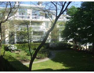 Main Photo: 203 5835 HAMPTON Place in Vancouver: University VW Condo for sale (Vancouver West)  : MLS®# V770109