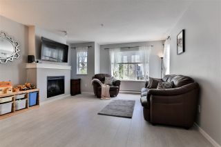 Photo 1: 156 20875 80 Avenue in Langley: Willoughby Heights Townhouse for sale in "Pepperwood" : MLS®# R2493319
