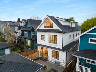 Photo 36: 2 1166 E 11TH Avenue in Vancouver: Mount Pleasant VE 1/2 Duplex for sale (Vancouver East)  : MLS®# R2880810