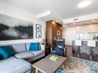 Photo 14: 1711 285 E 10TH Avenue in Vancouver: Mount Pleasant VE Condo for sale in "The Independent" (Vancouver East)  : MLS®# R2716133