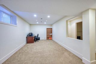 Photo 22: 41 Cougartown Circle SW in Calgary: Cougar Ridge Detached for sale : MLS®# A2097769