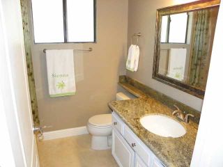 Photo 14: RANCHO PENASQUITOS House for sale : 3 bedrooms : 9195 Ellingham in San Diego