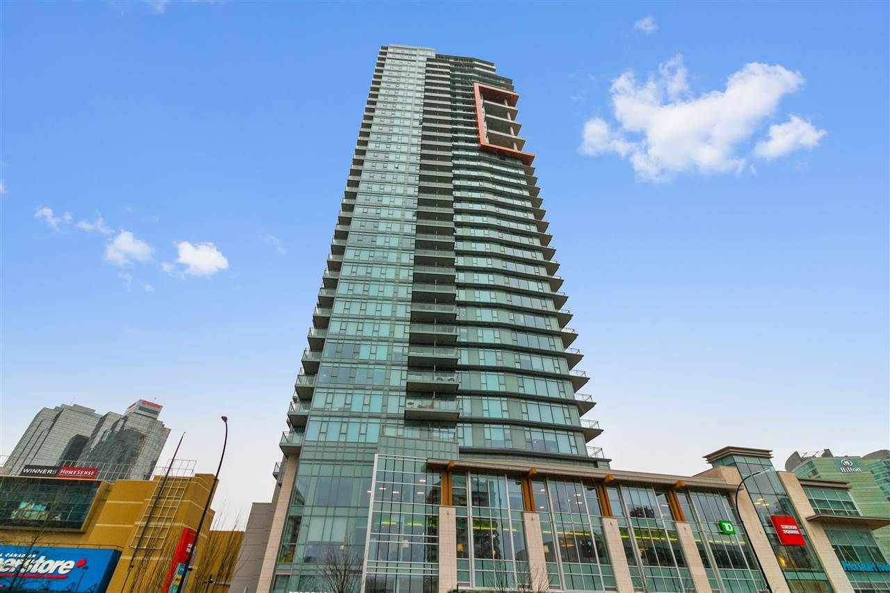 Main Photo: 2902 4688 KINGSWAY in Burnaby: Metrotown Condo for sale in "Station Square" (Burnaby South)  : MLS®# R2235331