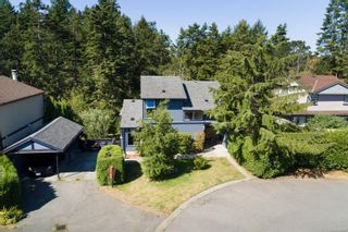 Photo 44: 685 Daffodil Ave in Saanich: SW Marigold House for sale (Saanich West)  : MLS®# 882390