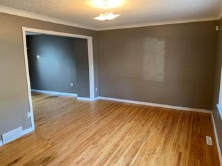 Photo 3: 643 Ebby Avenue in Winnipeg: Crescentwood Residential for sale (1B)  : MLS®# 202209388