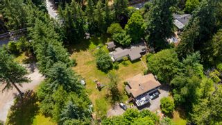 Photo 3: 19793 24 Avenue in Langley: Brookswood Langley House for sale : MLS®# R2856104