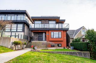 Main Photo: 3586 MCGILL Street in Vancouver: Hastings Sunrise House for sale in "VANCOUVER HEIGHTS" (Vancouver East)  : MLS®# R2865628
