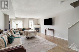 Photo 5: 872 LONGFIELDS DRIVE in Nepean: Condo for sale : MLS®# 1353864