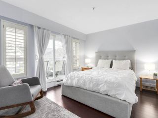 Photo 14: 302 2110 YORK Avenue in Vancouver: Kitsilano Condo for sale in "New York on York" (Vancouver West)  : MLS®# R2149623