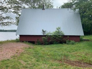 Photo 16: 649 South Wyvern Road in Simpson Lake: 102S-South Of Hwy 104, Parrsboro and area Residential for sale (Northern Region)  : MLS®# 202120844