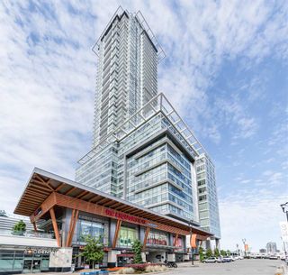 Photo 1: 4301 4485 SKYLINE Drive in Burnaby: Brentwood Park Condo for sale in "SOLO DISTRICT" (Burnaby North)  : MLS®# R2390443