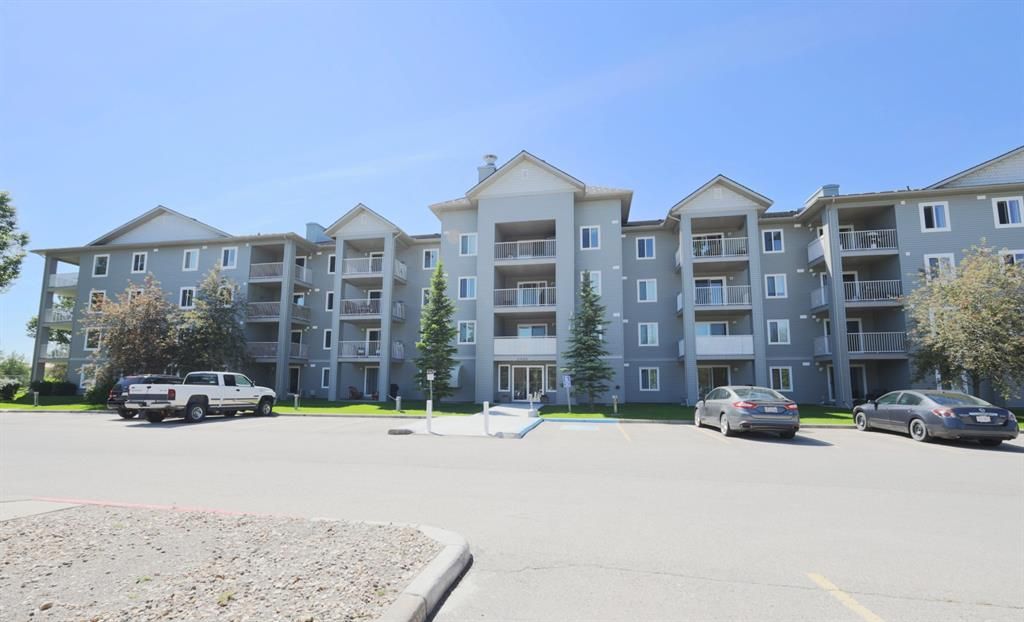 Photo 2: Photos: 2209 604 8 Street SW: Airdrie Apartment for sale : MLS®# A1234198