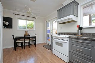 Photo 11: 716 Danbrook Ave in VICTORIA: La Langford Proper Half Duplex for sale (Langford)  : MLS®# 765560