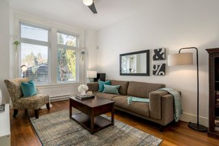 Photo 4: 1777 E 20TH Avenue in Vancouver: Victoria VE Townhouse for sale in "CEDAR COTTAGE Townhomes-Gow Bloc" (Vancouver East)  : MLS®# R2333733