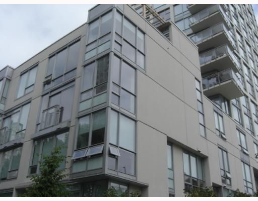 Photo 2: Photos: # 201 1455 HOWE ST in Vancouver: Townhouse for sale in "POMARIA" (Vancouver West) 