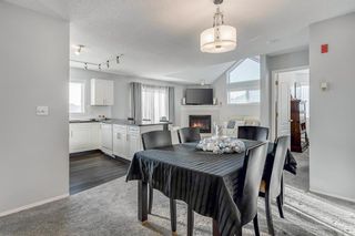 Photo 3: 404 20 Sierra Morena Mews SW in Calgary: Signal Hill Apartment for sale : MLS®# A1054532