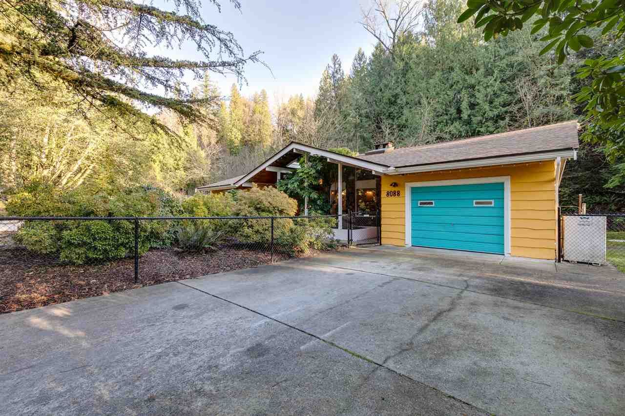 Main Photo: 8088 TYLER Street in Mission: Mission BC House for sale in "Silverdale Creek" : MLS®# R2521779