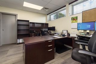 Photo 15: 860 Cliffe Ave in Courtenay: CV Courtenay City Office for sale (Comox Valley)  : MLS®# 921183