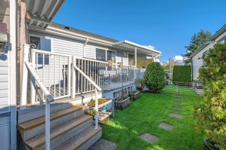 Photo 6: 246 1840 160TH Street in Surrey: King George Corridor Manufactured Home for sale in "BREAKAWAT BAYS" (South Surrey White Rock)  : MLS®# R2832559