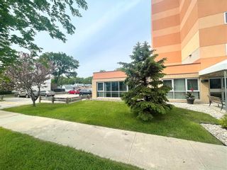 Photo 32: 202 403 REGENT Avenue West in Winnipeg: West Transcona Condominium for sale (3L)  : MLS®# 202213400