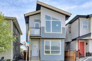 Photo 1: 7136 34 Avenue NW in Calgary: Bowness Detached for sale : MLS®# A1119333