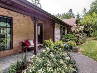 Photo 1: 1020 Readings Dr in North Saanich: NS Lands End House for sale : MLS®# 875067