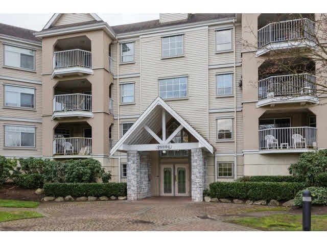 Main Photo: 102 20894 57TH Avenue in Langley: Langley City Condo for sale in "Bayberry in The Meadows" : MLS®# F1432660