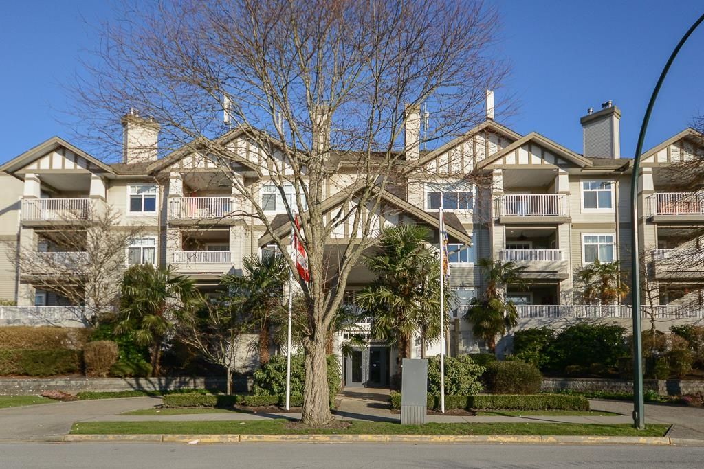 Main Photo: 119 4770 52A Street in Delta: Delta Manor Condo for sale in "WESTHAM LANE" (Ladner)  : MLS®# R2658480