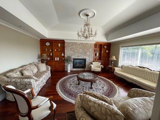 Photo 4: 13242 56 Avenue in Surrey: Panorama Ridge House for sale : MLS®# R2815907