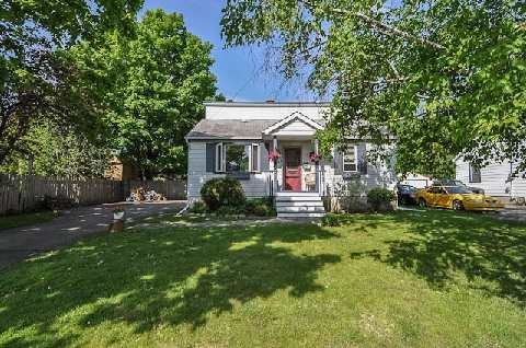 FEATURED LISTING: 508 Byron Street North Whitby