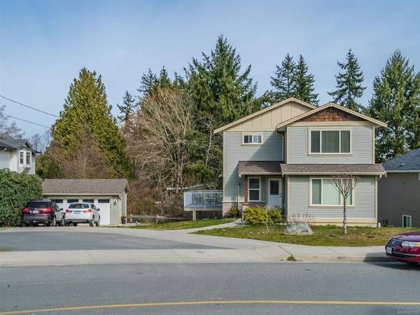 Main Photo: 554 Armishaw Road in Nanaimo: House for rent