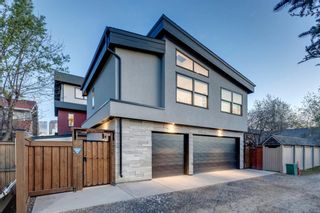 Photo 2: 134 6 Avenue NW in Calgary: Crescent Heights Detached for sale : MLS®# A1210878