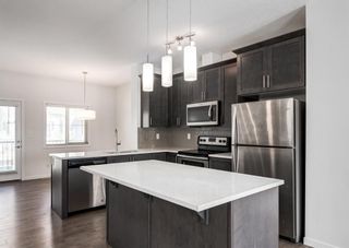 Photo 2: 344 Legacy Point SE in Calgary: Legacy Row/Townhouse for sale : MLS®# A1221878
