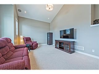 Photo 18: 14 ROCKFORD Road NW in Calgary: Rocky Ridge House for sale : MLS®# C4048682