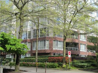 Photo 18: 209 518 MOBERLY Road in Vancouver: False Creek Condo for sale in "Newport Quay" (Vancouver West)  : MLS®# V1062239