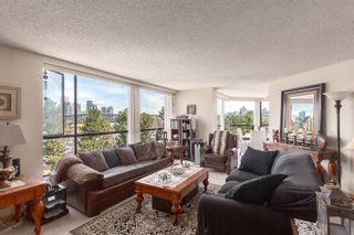 Photo 4: 411 1450 PENNYFARTHING Drive in Vancouver: False Creek Condo for sale in "HARBOUR COVE" (Vancouver West)  : MLS®# R2845827