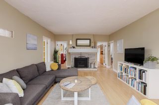 Photo 9: 2076 PANORAMA Drive in North Vancouver: Deep Cove House for sale : MLS®# R2754890