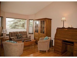 Photo 3: 220 SHANNON Mews SW in CALGARY: Shawnessy Residential Detached Single Family for sale (Calgary)  : MLS®# C3564293