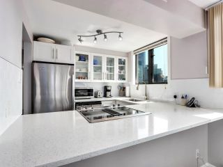 Photo 2: 1002 1265 BARCLAY Street in Vancouver: West End VW Condo for sale in "DORCHESTOR TOWER" (Vancouver West)  : MLS®# R2780851