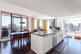 Photo 1: 2601 788 RICHARDS STREET in Vancouver: Downtown VW Condo for sale (Vancouver West)  : MLS®# R2095381