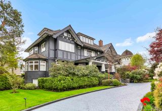 Photo 1: 1632 MATTHEWS Avenue in Vancouver: Shaughnessy Townhouse for sale (Vancouver West)  : MLS®# R2452009