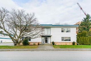 Photo 1: 46209 MAPLE Avenue in Chilliwack: Chilliwack E Young-Yale Fourplex for sale : MLS®# R2651843