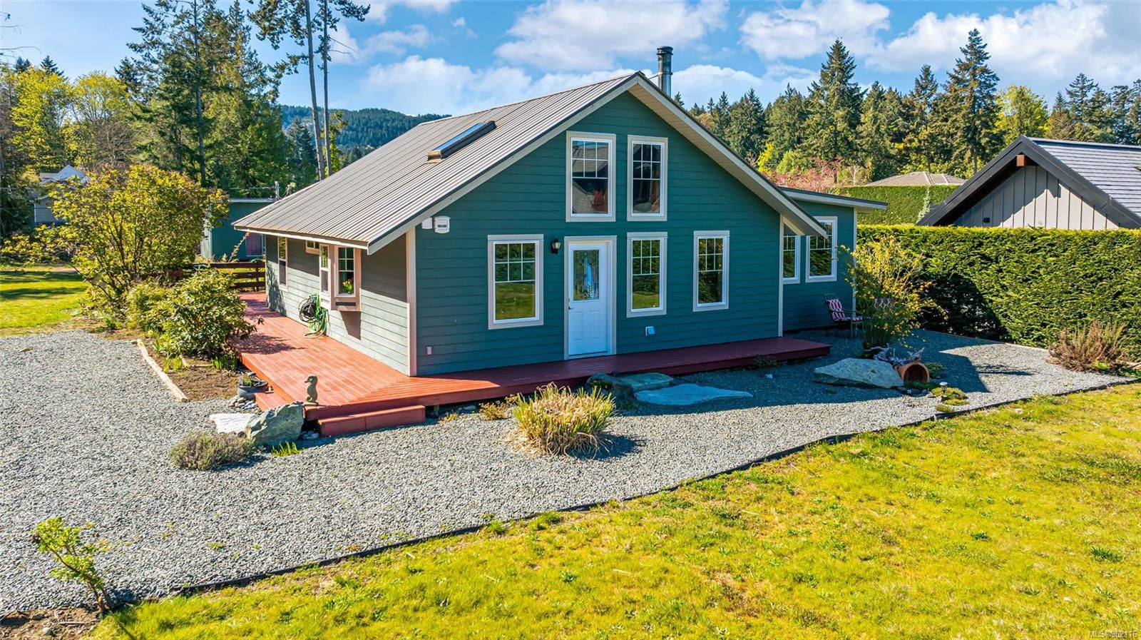 Main Photo: 7163 Peterson Rd in Lantzville: Na Lower Lantzville House for sale (Nanaimo)  : MLS®# 962116