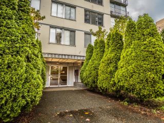 Photo 2: 1106 1250 BURNABY Street in Vancouver: West End VW Condo for sale (Vancouver West)  : MLS®# R2633301