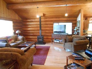 Photo 15: 7635 Mountain Drive in Anglemont: North Shuswap House for sale (Shuswap)  : MLS®# 10051750