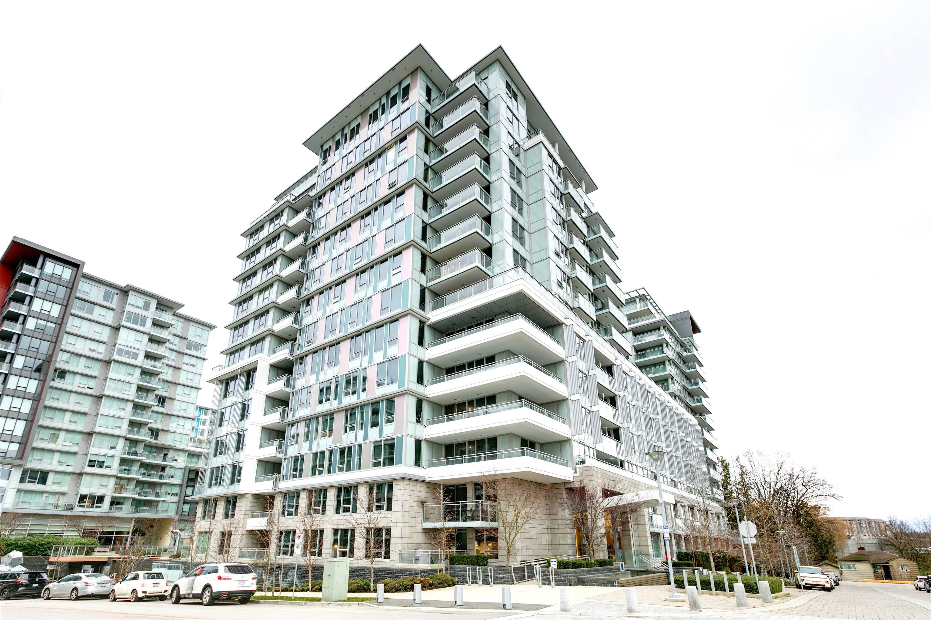 Main Photo: 1707 3233 KETCHESON Road in Richmond: West Cambie Condo for sale in "CONCORD GARDENS" : MLS®# R2642460