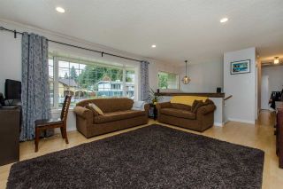 Photo 6: 33319 HOLLAND Avenue in Abbotsford: Central Abbotsford House for sale : MLS®# R2214006