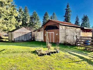 Photo 3: 2365 Hoover Rd in Campbell River: CR Campbell River South House for sale : MLS®# 893333