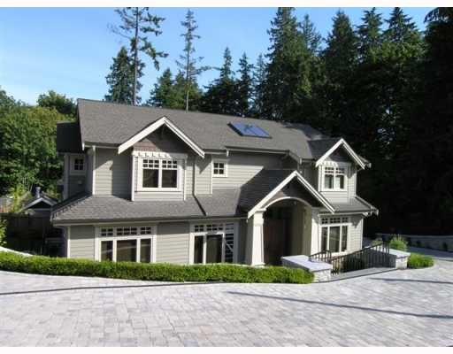 Main Photo: 306 N DOLLARTON Highway in North_Vancouver: Dollarton House for sale (North Vancouver)  : MLS®# V767123